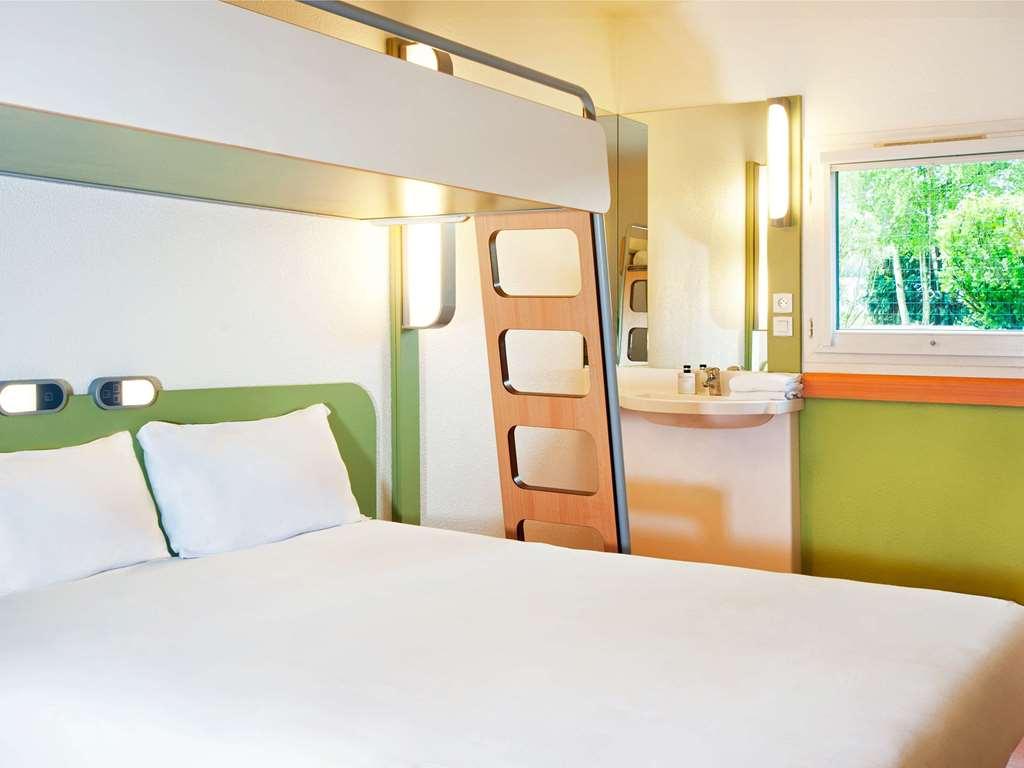 Ibis Budget Frejus Saint Raphael Capitou A8 Exterior foto